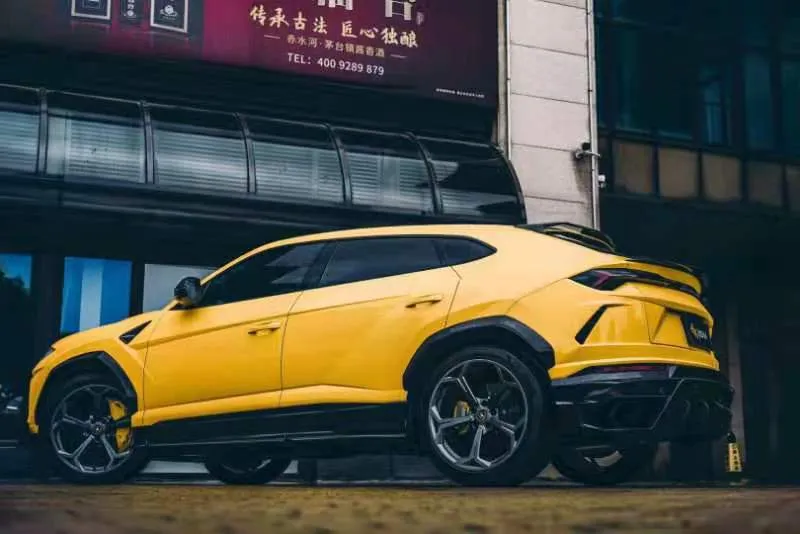 Aero Republic M Style Side Skirts for Lamborghini Urus Base S Performante 2019-ON Carbon Fiber/FRP