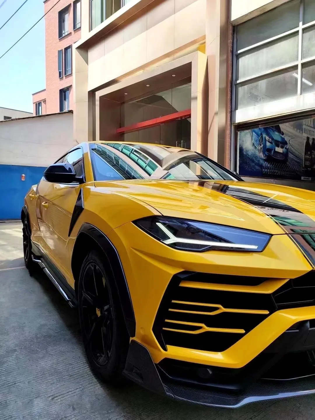 Aero Republic M Style Side Skirts for Lamborghini Urus Base S Performante 2019-ON Carbon Fiber/FRP