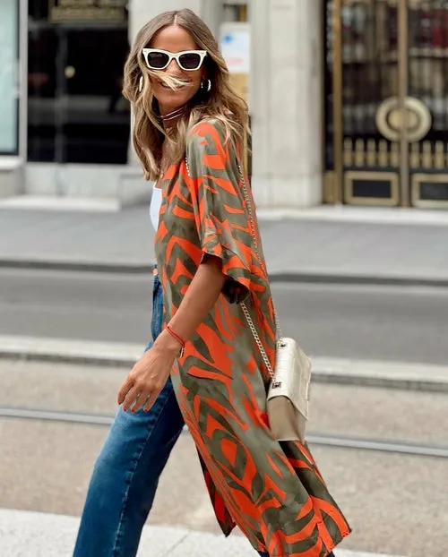 Elegant Vintage Prints Striped