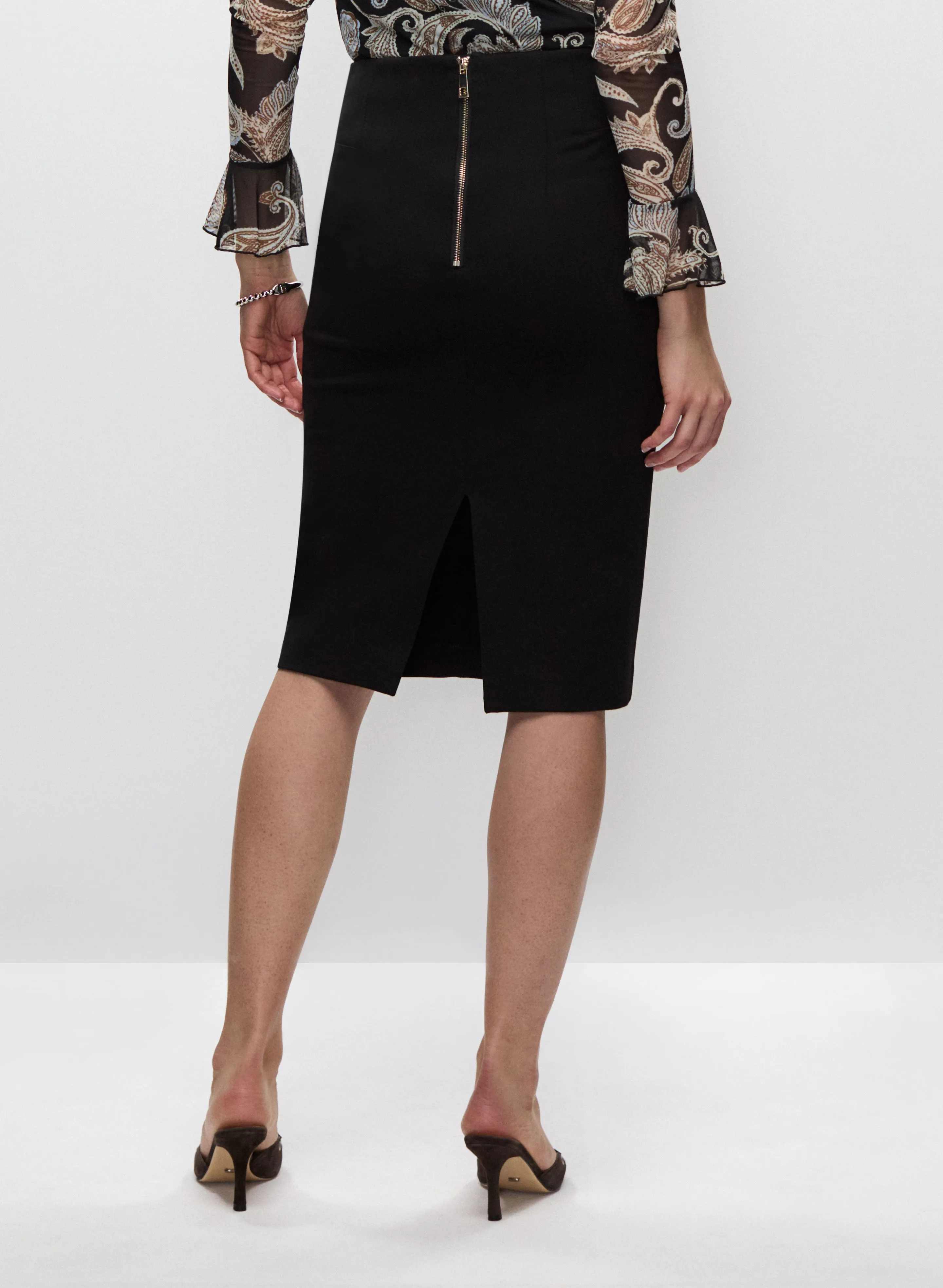 Essential Pencil Skirt