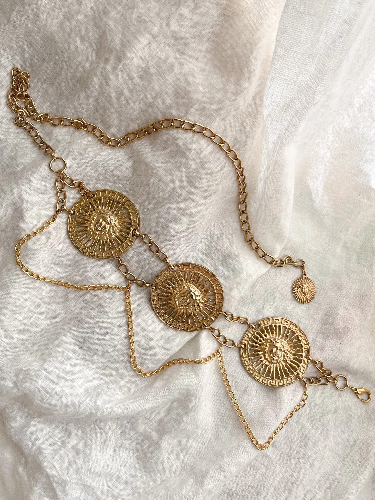 Gorgeous 1970's Gold Chain Statement Belt / S/L
