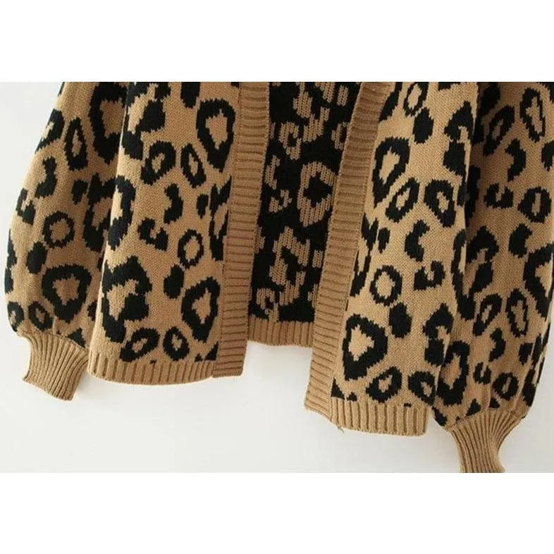 LEOPARD PRINTED LANTERN SLEEVE SWEATER